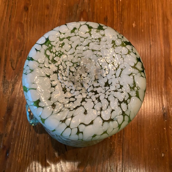 Hand blown Glass Wine Chiller/Ice Bucket - Beautiful Green - Picture 8 of 11